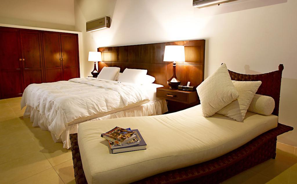 Iguana Crossing Boutique Hotel Puerto Villamil Cameră foto